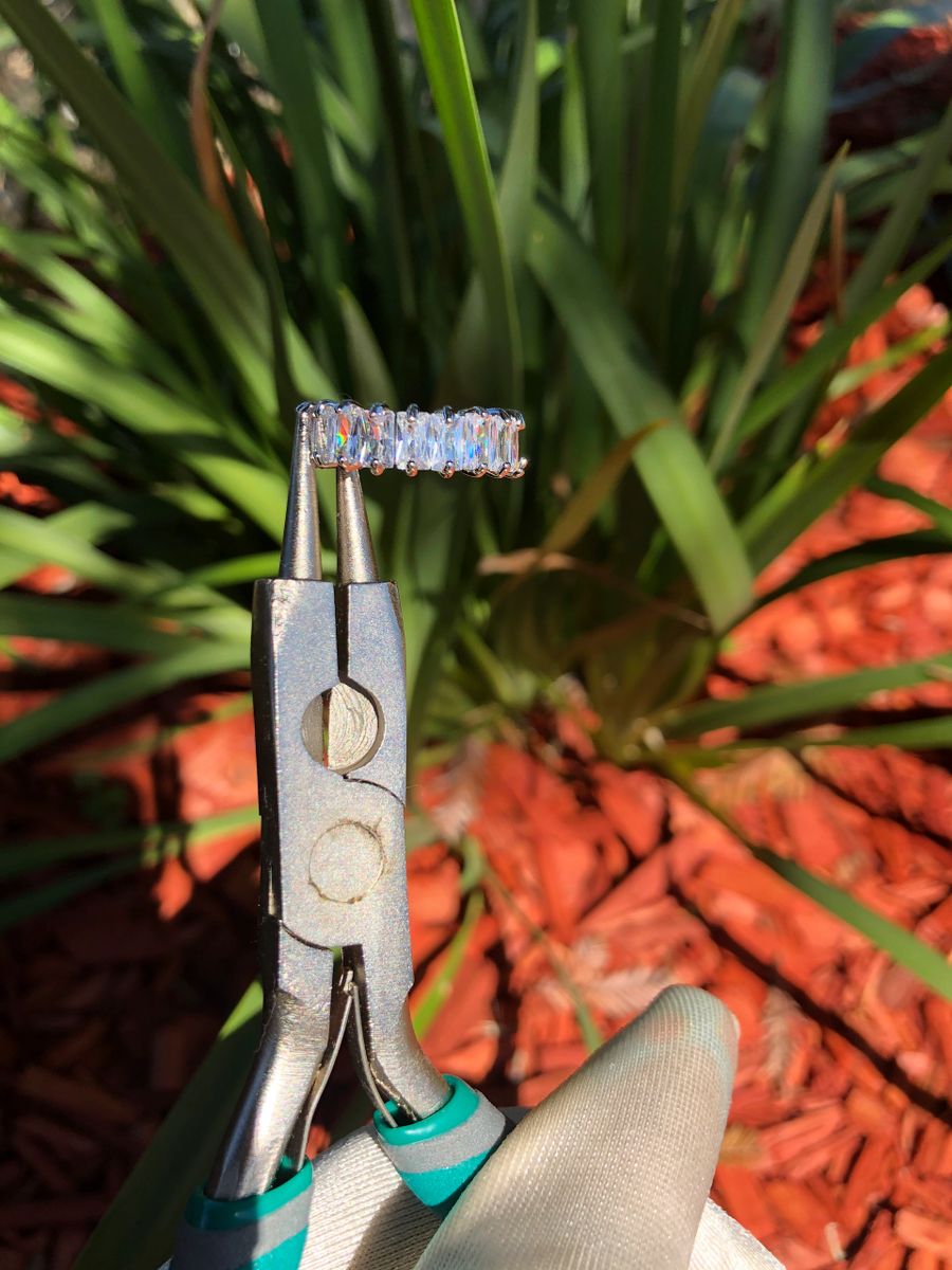 Baguette Finger Ring