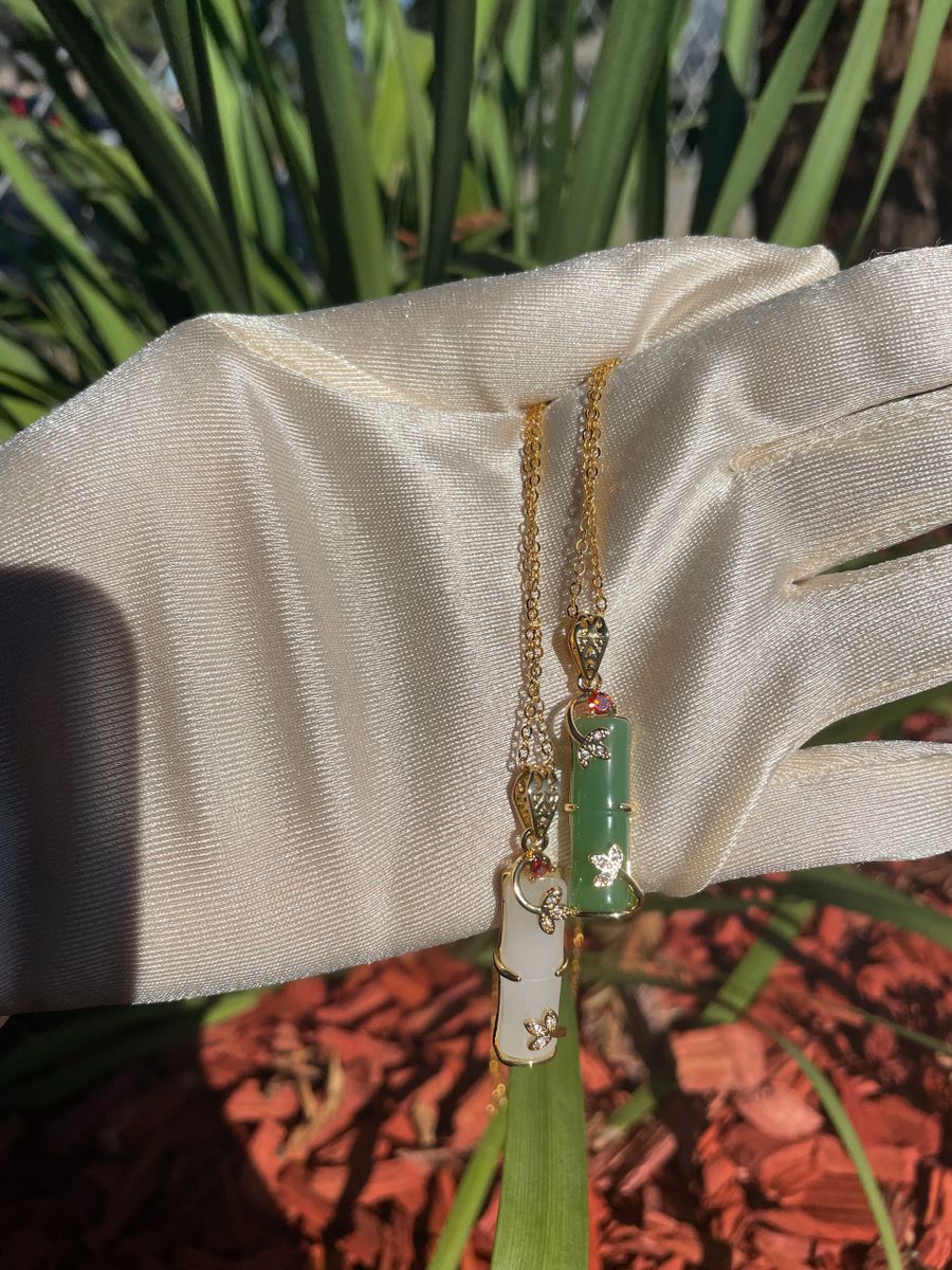 Devine Jade Pendant Necklace