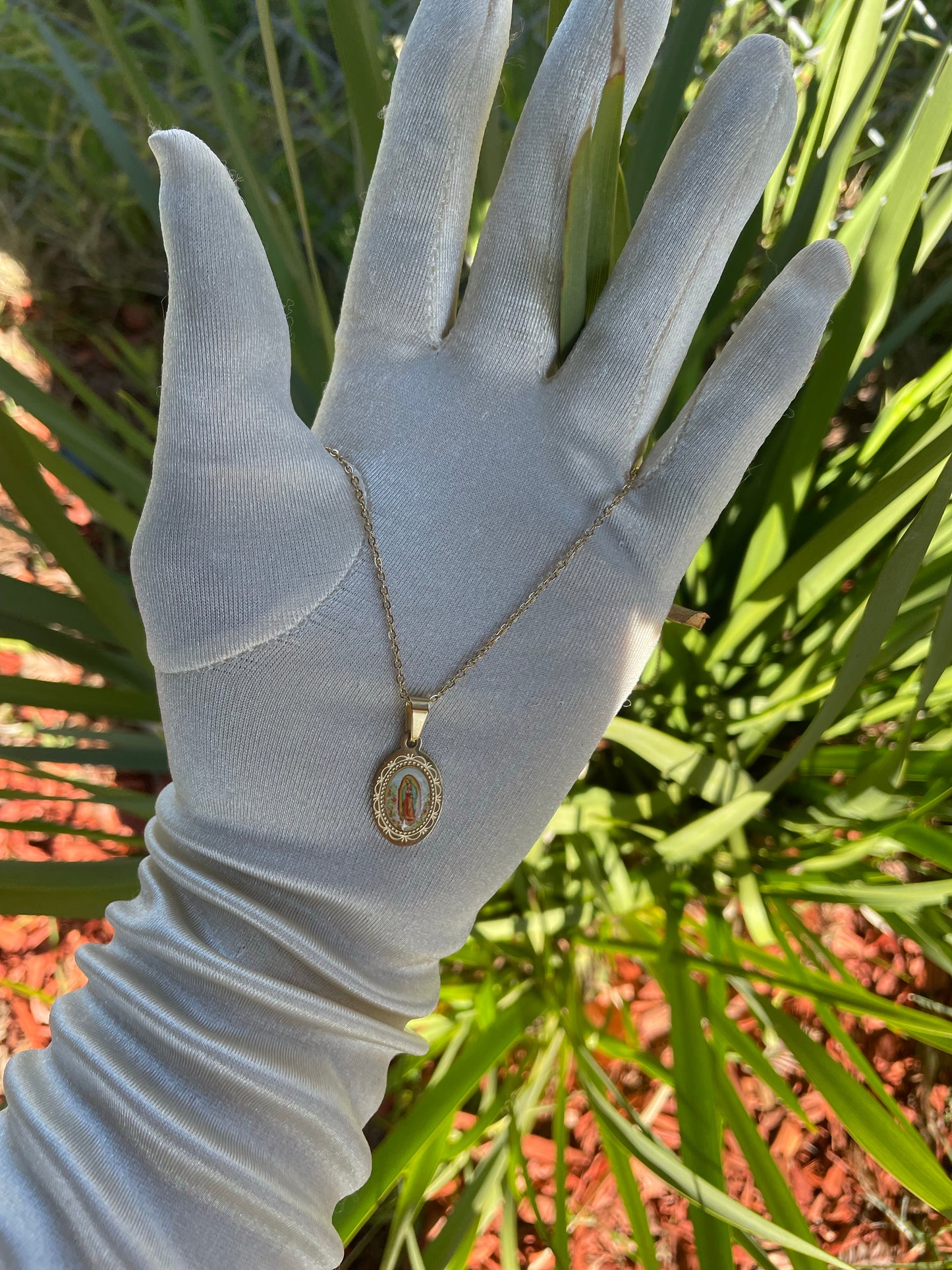 Send Strength Golden Necklace