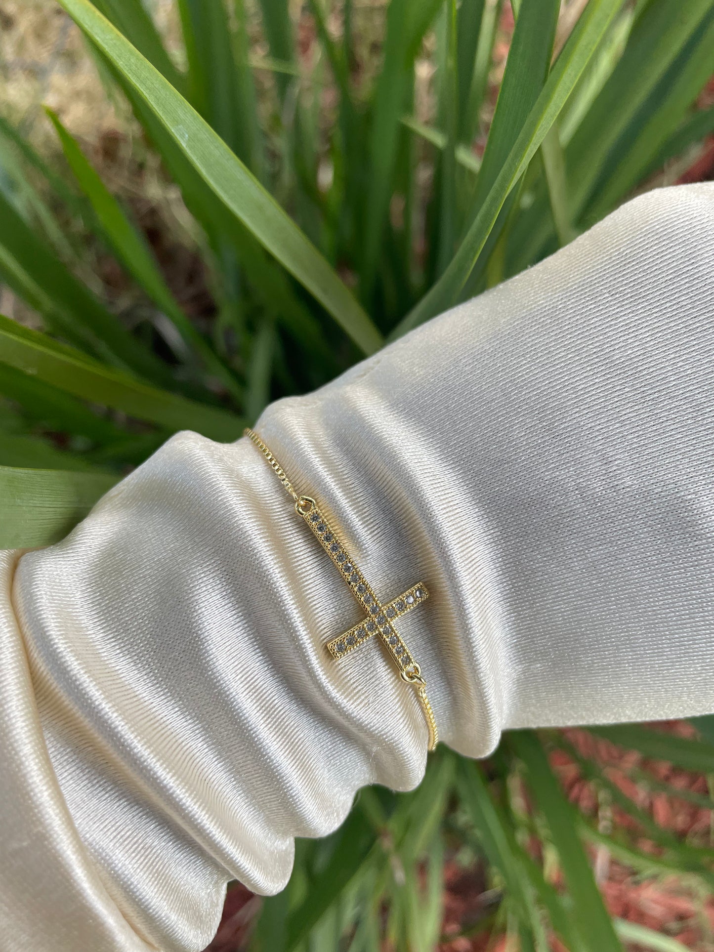 Diamond Cross Adjustable Bracelet