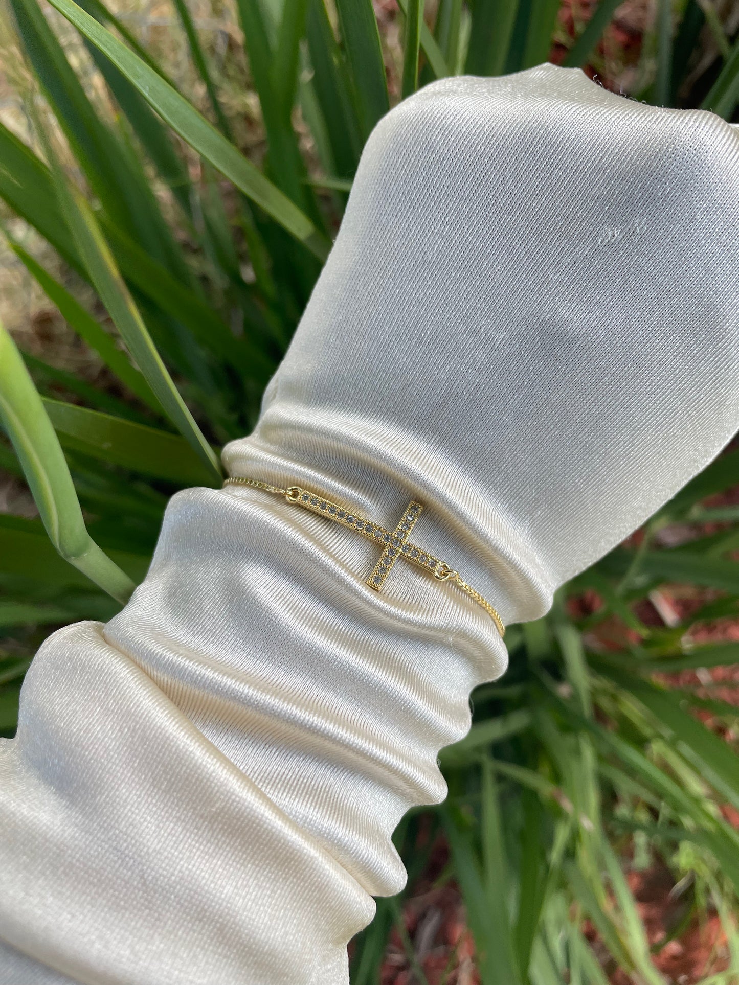 Diamond Cross Adjustable Bracelet
