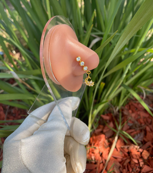 Tre Crescent Moon Nose Clip