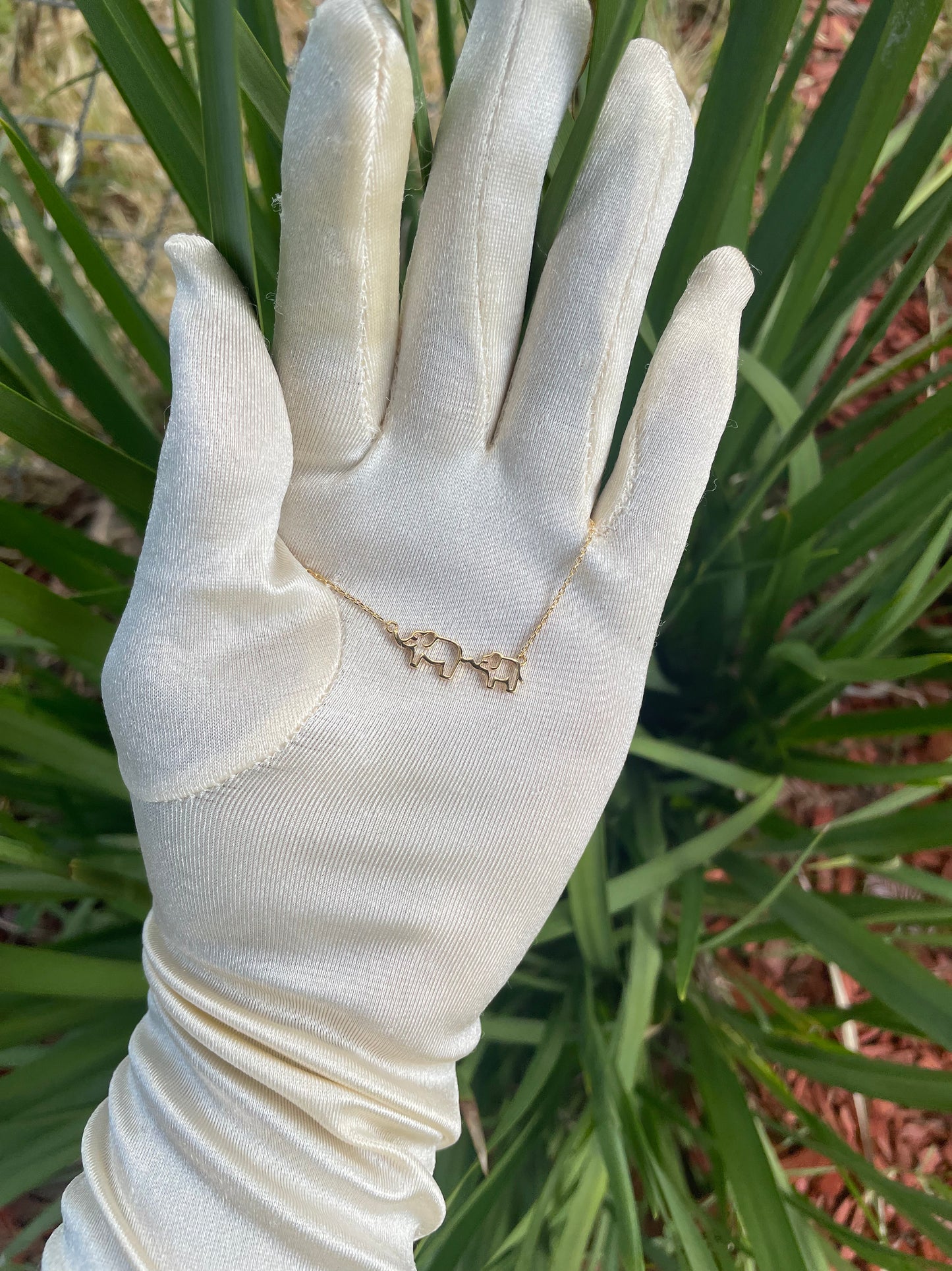Motherly Connection Necklace