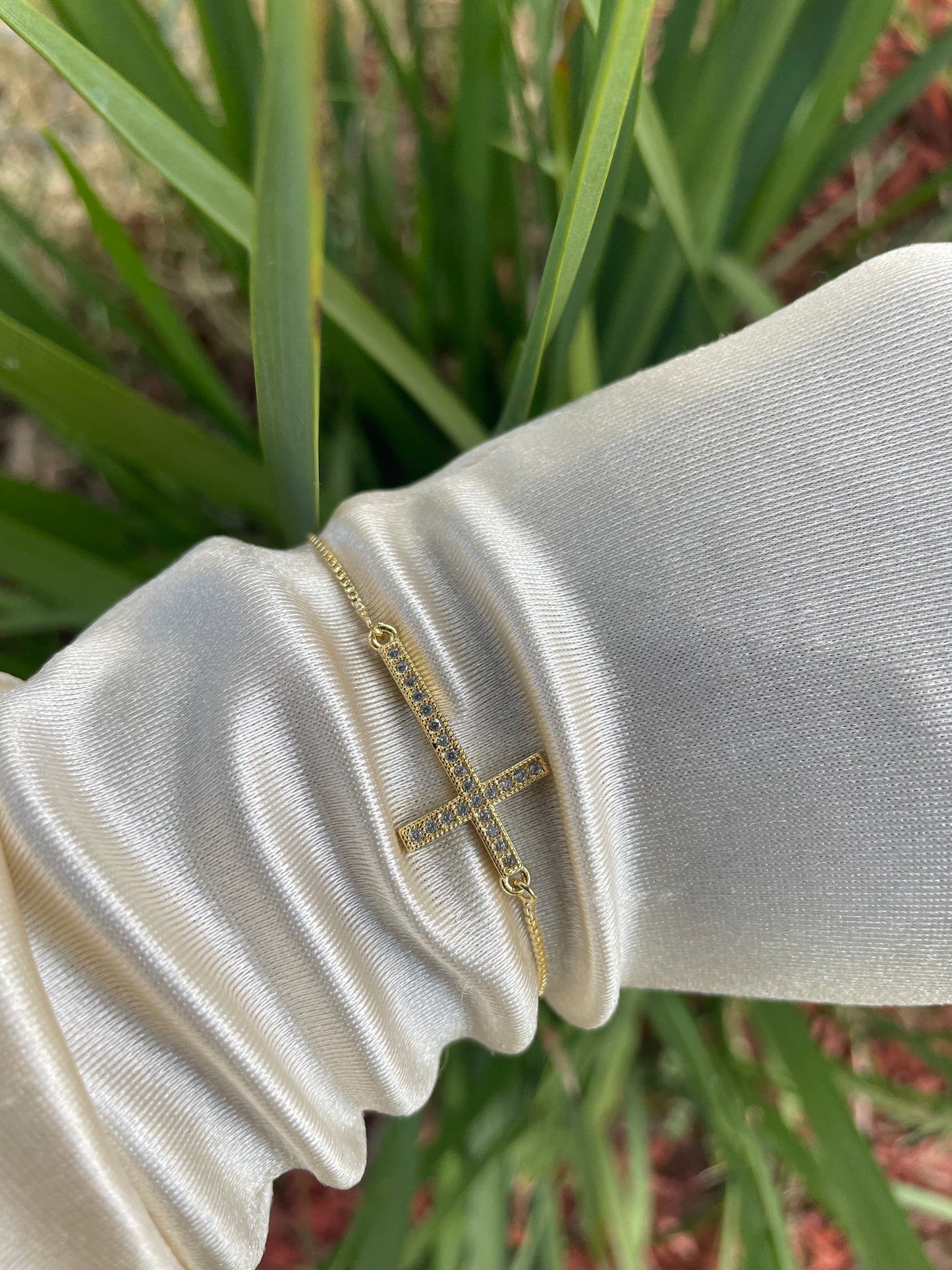 Diamond Cross Adjustable Bracelet