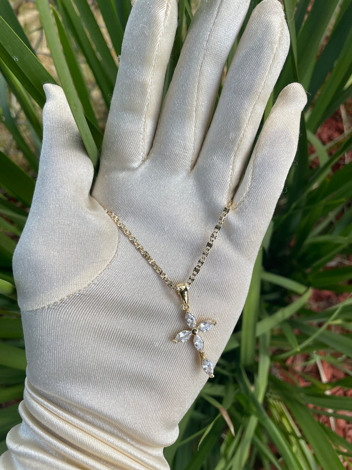 Halo Diamond Cross Necklace